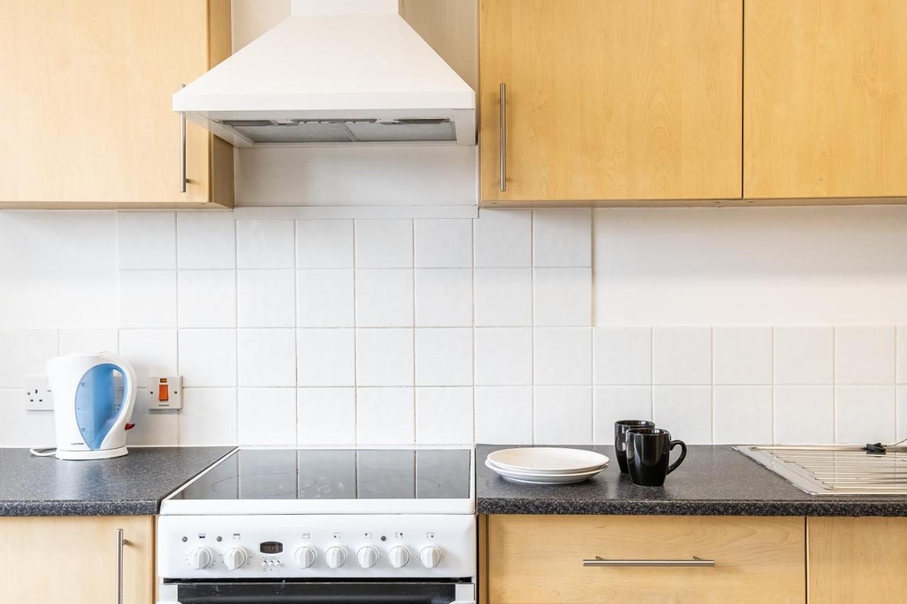 En Suite Rooms, Gillingham - Sk Zewnętrze zdjęcie