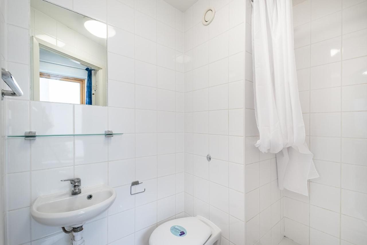 En Suite Rooms, Gillingham - Sk Zewnętrze zdjęcie