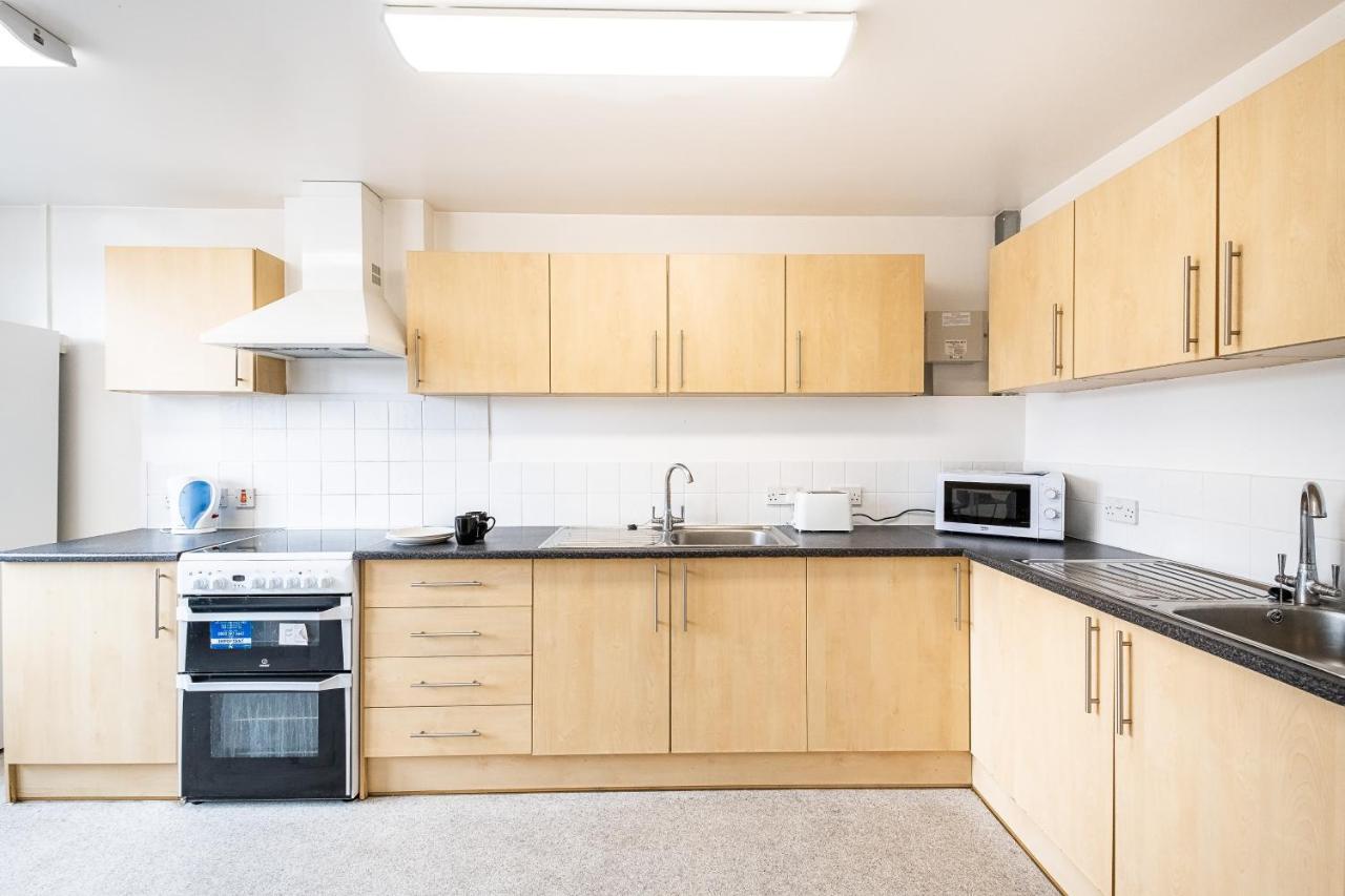 En Suite Rooms, Gillingham - Sk Zewnętrze zdjęcie
