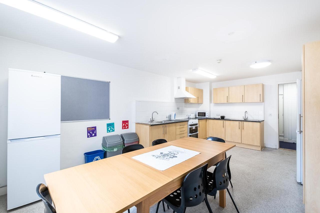 En Suite Rooms, Gillingham - Sk Zewnętrze zdjęcie